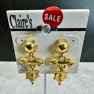 Vintage Claire's RARE FIND Gold Heart Drop Earrings - SKU M